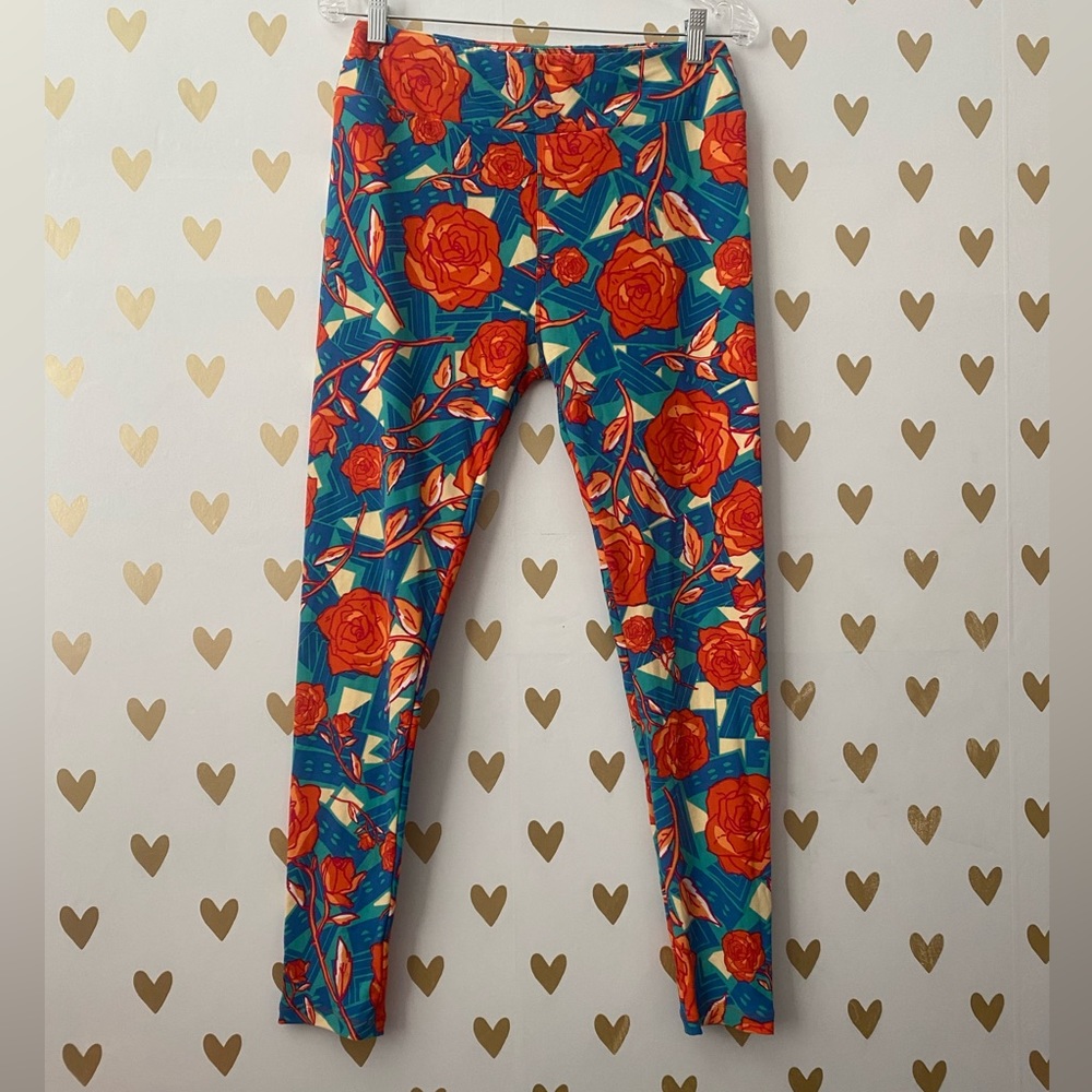 Tall and curvy LuLaRoe leggings